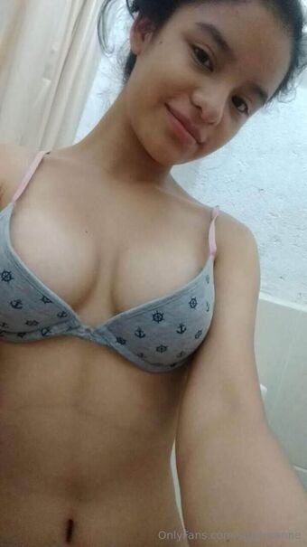 supervanne Meztelen Kiszivárgások OnlyFans Fotó 4