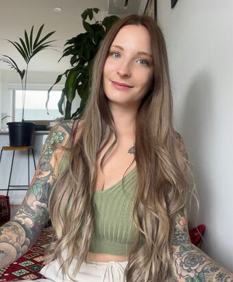 Swann Meztelen Kiszivárgások OnlyFans Fotó 3