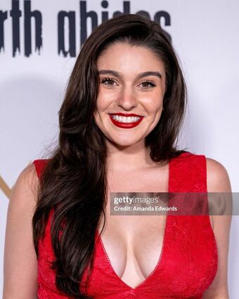 Taya Miller / Tayamillerr