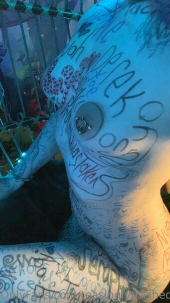 teasinglytrashed Meztelen Kiszivárgások OnlyFans Fotó 8