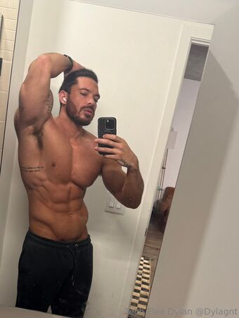 techflexdylan Meztelen Kiszivárgások OnlyFans Fotó 33