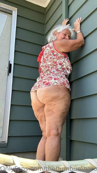 thebumbumbaroness Meztelen Kiszivárgások OnlyFans Fotó 29