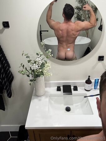 therealjohnb1 Meztelen Kiszivárgások OnlyFans Fotó 13