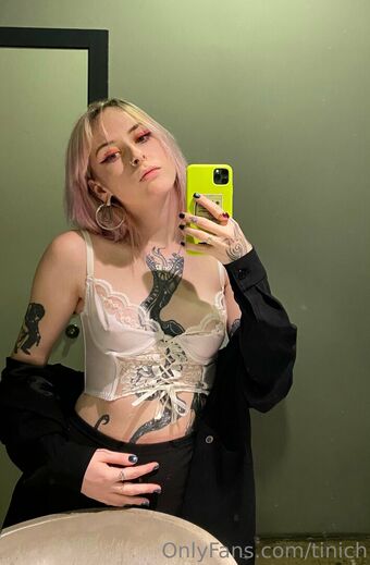 Tinich Meztelen Kiszivárgások OnlyFans Fotó 18