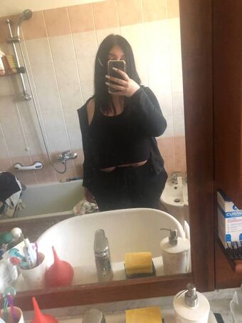 tinuzzol4 Meztelen Kiszivárgások OnlyFans Fotó 3