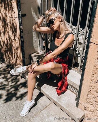urtrouble Meztelen Kiszivárgások OnlyFans Fotó 3