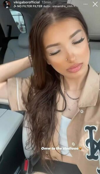 vikigabor Meztelen Kiszivárgások OnlyFans Fotó 13