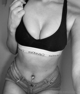 vilmuli Meztelen Kiszivárgások OnlyFans Fotó 27