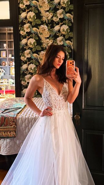 Willow Shields Meztelen Kiszivárgások OnlyFans Fotó 227