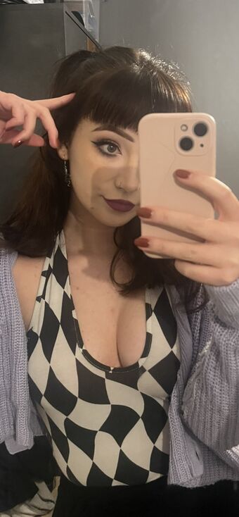 xroox Meztelen Kiszivárgások OnlyFans Fotó 34
