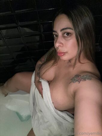 yemillo Meztelen Kiszivárgások OnlyFans Fotó 23
