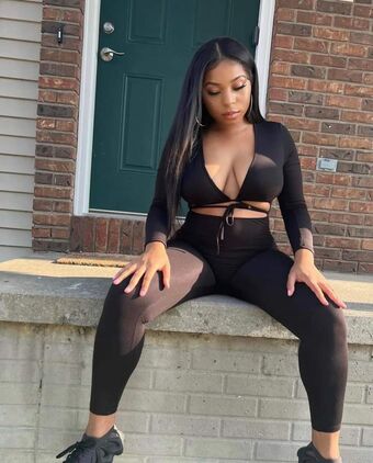 Yesprettyb Meztelen Kiszivárgások OnlyFans Fotó 19