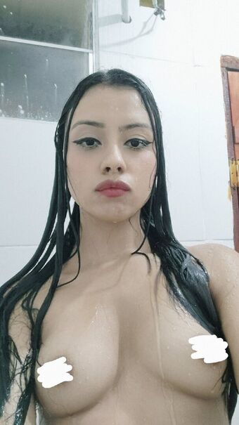 Yumiz1nha Meztelen Kiszivárgások OnlyFans Fotó 8