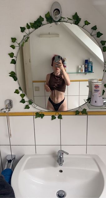 Zarahchan Meztelen Kiszivárgások OnlyFans Fotó 37