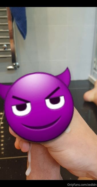 Zedldn Meztelen Kiszivárgások OnlyFans Fotó 18