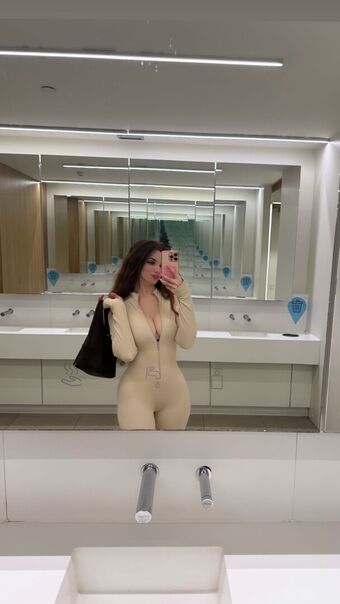 Zeling Meztelen Kiszivárgások OnlyFans Fotó 24