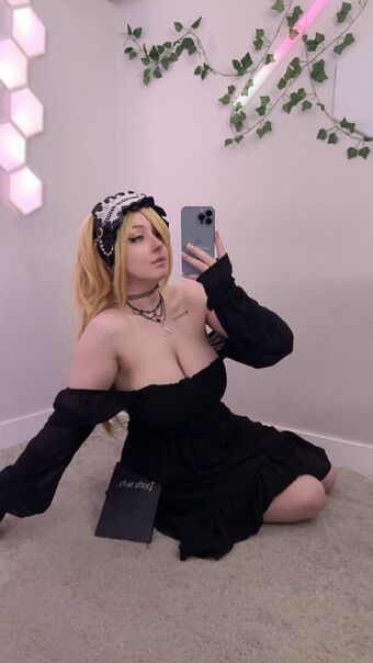 Zsofibtw Meztelen Kiszivárgások OnlyFans Fotó 2