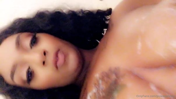 pineapplesss Meztelen Kiszivárgások OnlyFans Fotó 82